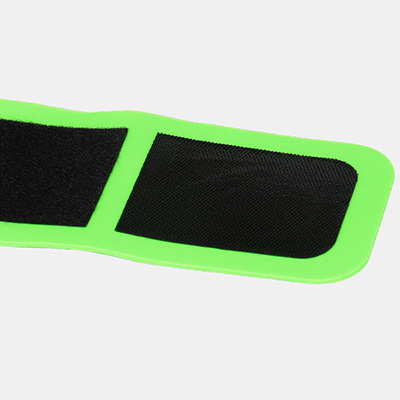 USAMS Sports Armband pouzdro na paži pro mobilní telefon do 4,7 palců