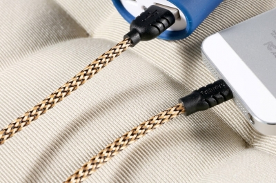 Remax Nylon textilně opletený USB kabel s Apple Lightning konektorem