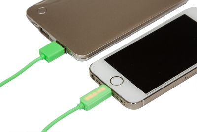 USAMS ULine USB kabel s Apple Lightning konektorem zelená (green) použití