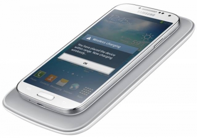Samsung EP-P100IEWEGWW s Galaxy S4