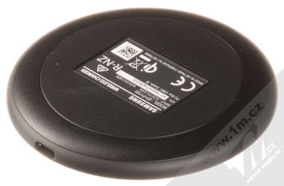 Samsung EP-P1100BB Wireless Charger Pad podložka pro bezdrátové nabíjení černá (black) zezadu