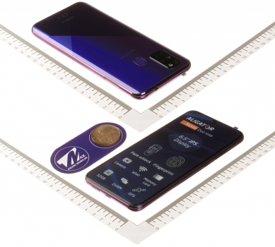 Aligator S6500 Duo 2GB/32GB fialová (purple) zboku