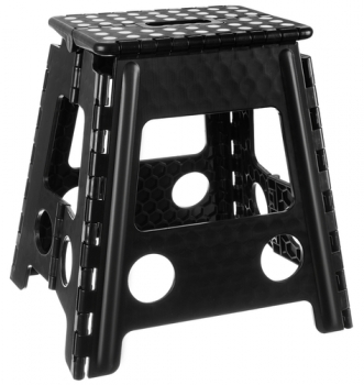 1Mcz Skládací stolička černá (black)