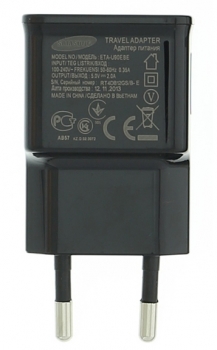 Samsung ETA-U90EBE originální nabíječka s USB výstupem 2A + Samsung ECB-DP4ABE USB kabel s 30 pinovým konektorem pro tablety černá (black) zezadu